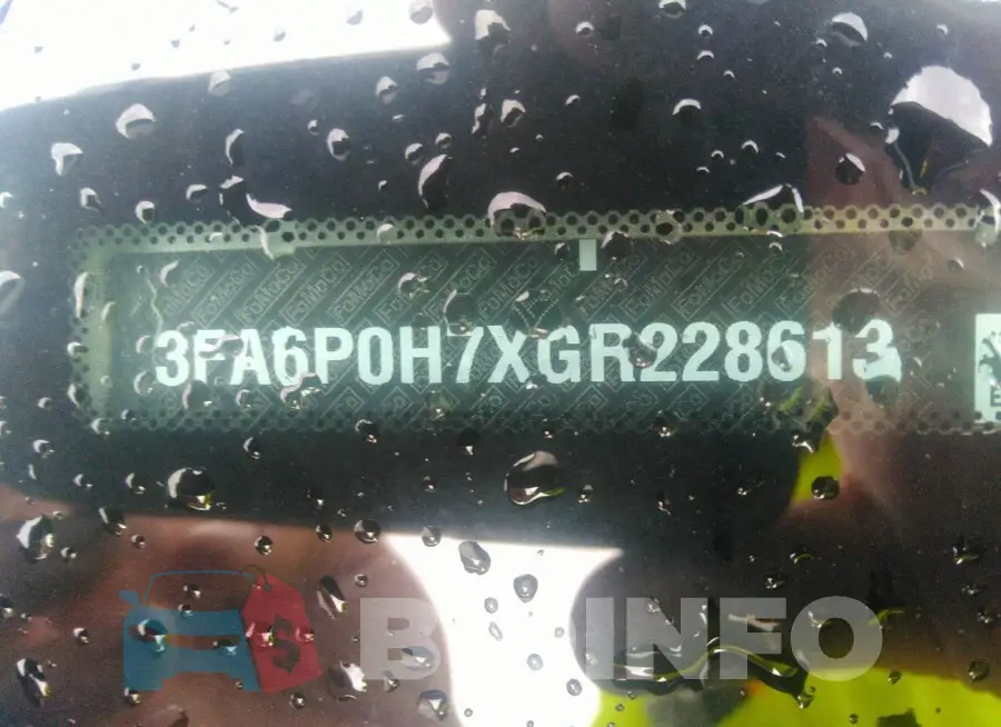 3FA6P0H7XGR228613 Photo# 9