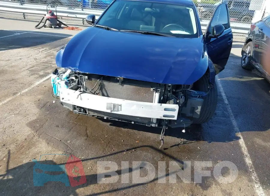 1N4BL4CV2KC132893 Photo# 6