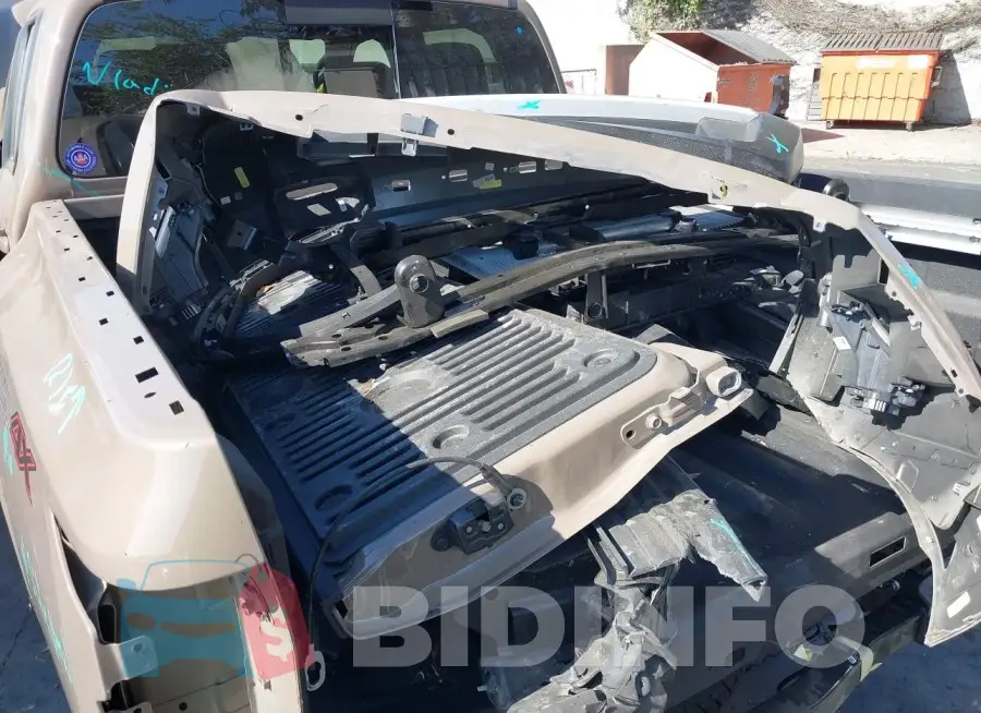 1N6ED1EK8PN661022 Photo# 19