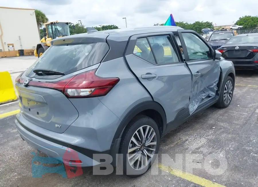 3N1CP5CV4PL563937 Photo# 4