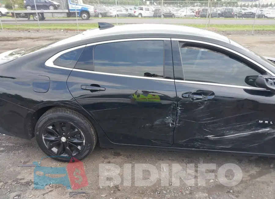 1G1ZD5ST6LF032462 Photo# 13
