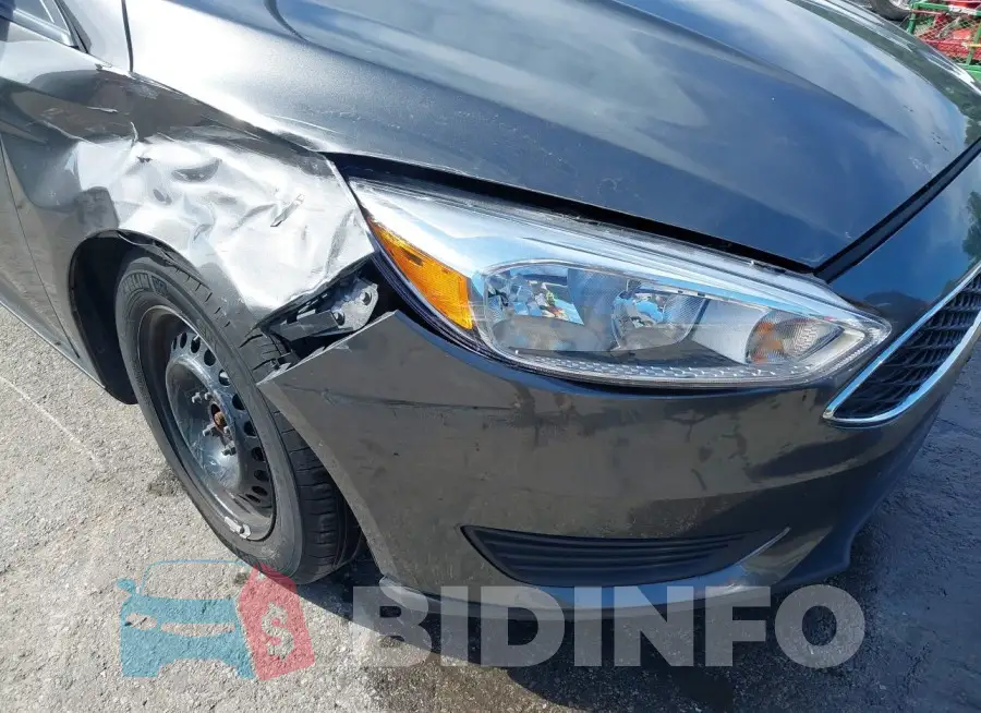 1FADP3E20FL280024 Photo# 6