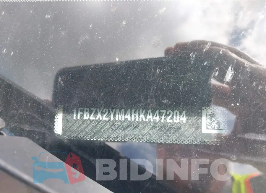 1FBZX2YM4HKA47204 Photo# 9