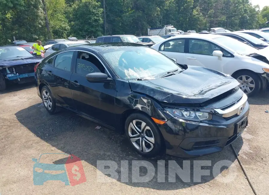 19XFC2F53HE068294 Photo# 1