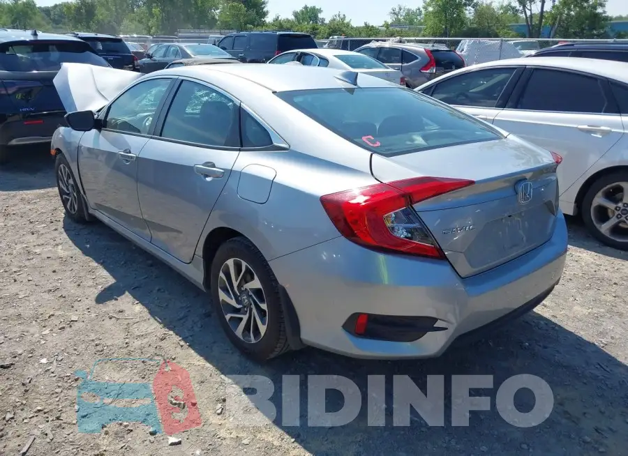 19XFC2F78HE070219 Photo# 3