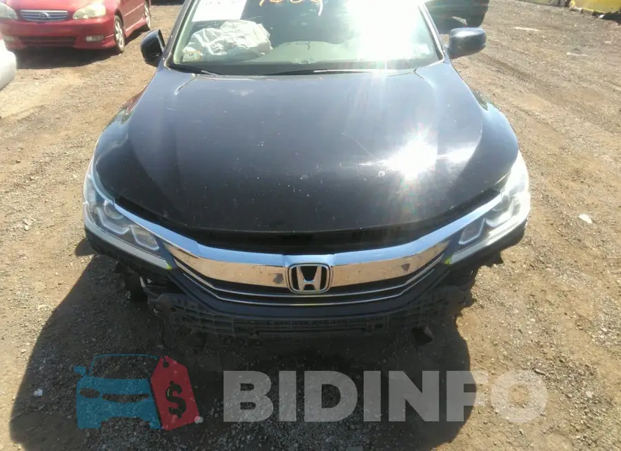 1HGCR2F82HA279261 Photo# 20