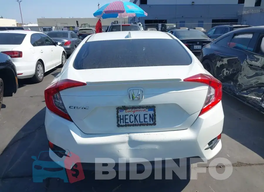 2HGFC1F35HH652811 Photo# 16