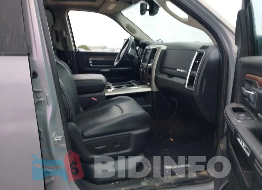 3C6UR5FL3FG604109 Photo# 5
