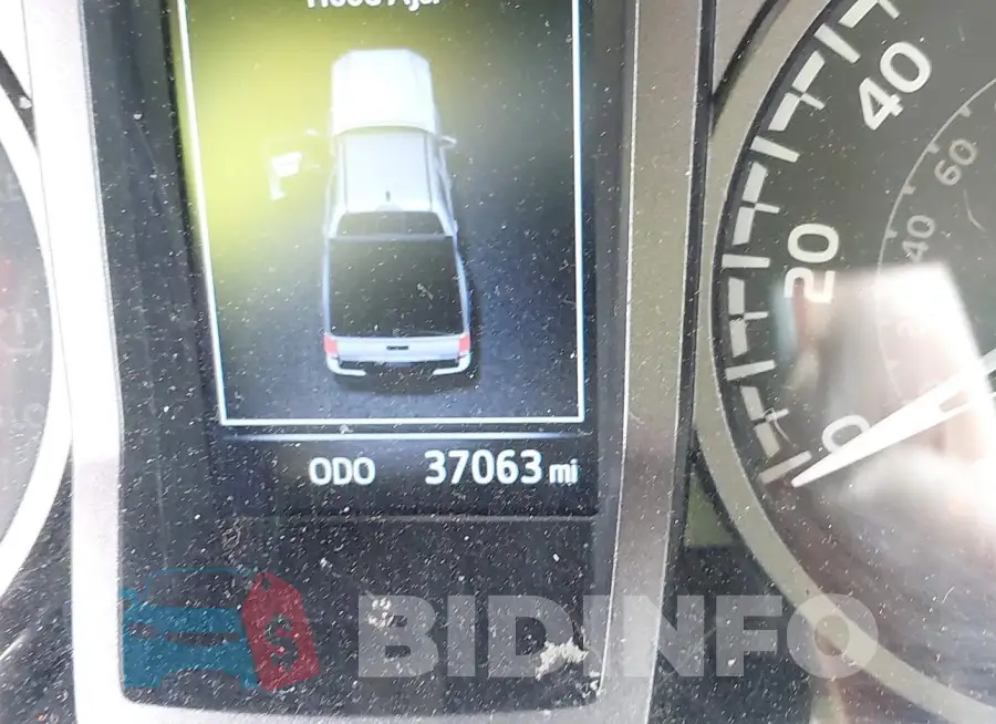 3TYCZ5AN5MT043735 Photo# 15