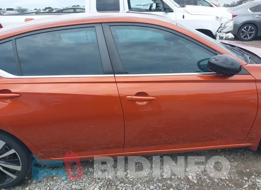1N4BL4CV4LC220703 Photo# 13