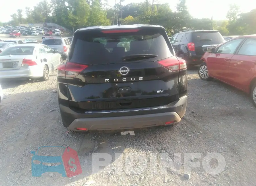 JN8BT3BA0PW411112 Photo# 16