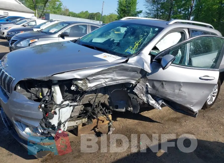 1C4PJMCB6KD299750 Photo# 6