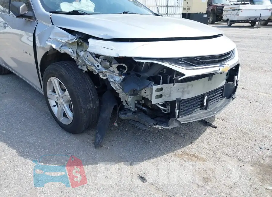 1G1ZB5ST5LF041028 Photo# 6