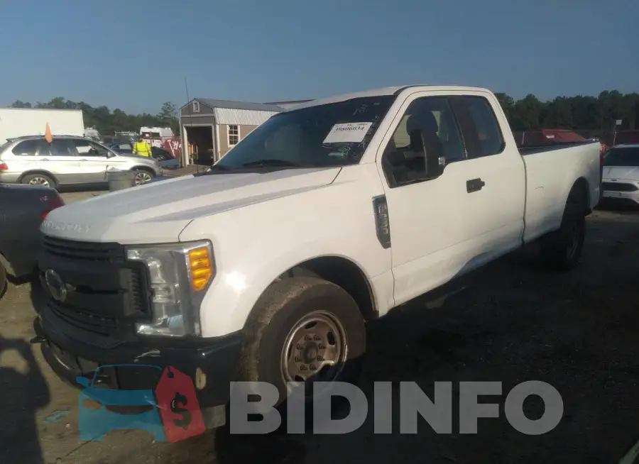 1FT7X2A60HEB41920 Photo# 2