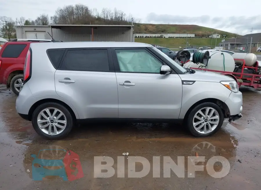 KNDJP3A58K7022284 Photo# 13