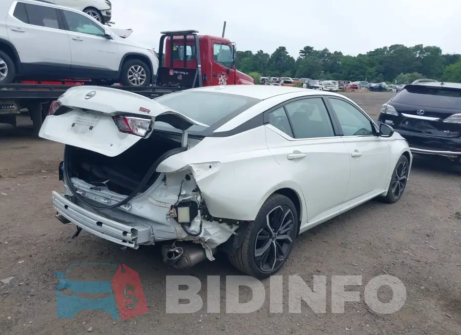 1N4BL4CVXPN365593 Photo# 4