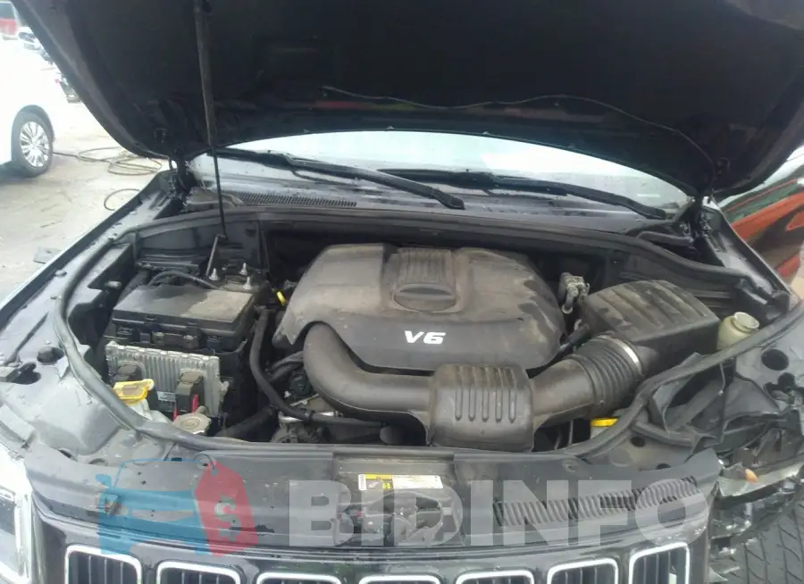 1C4RJFBG5FC211820 Photo# 10