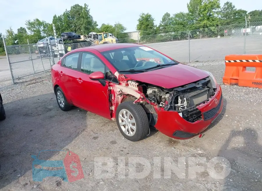 KNADM4A32F6484455 Photo# 1