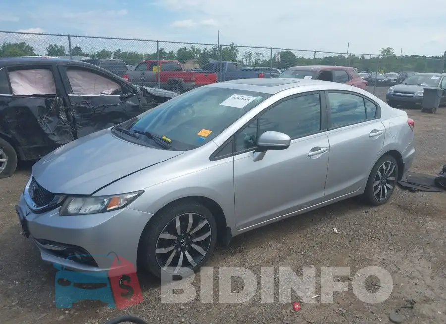 19XFB2F99FE030779 Photo# 2