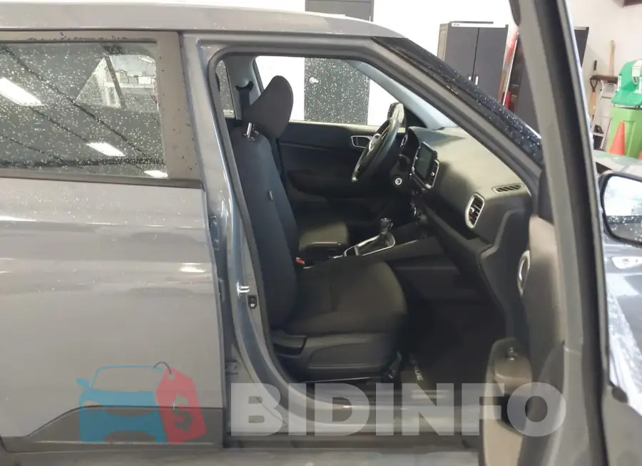 KMHRB8A38MU120826 Photo# 5