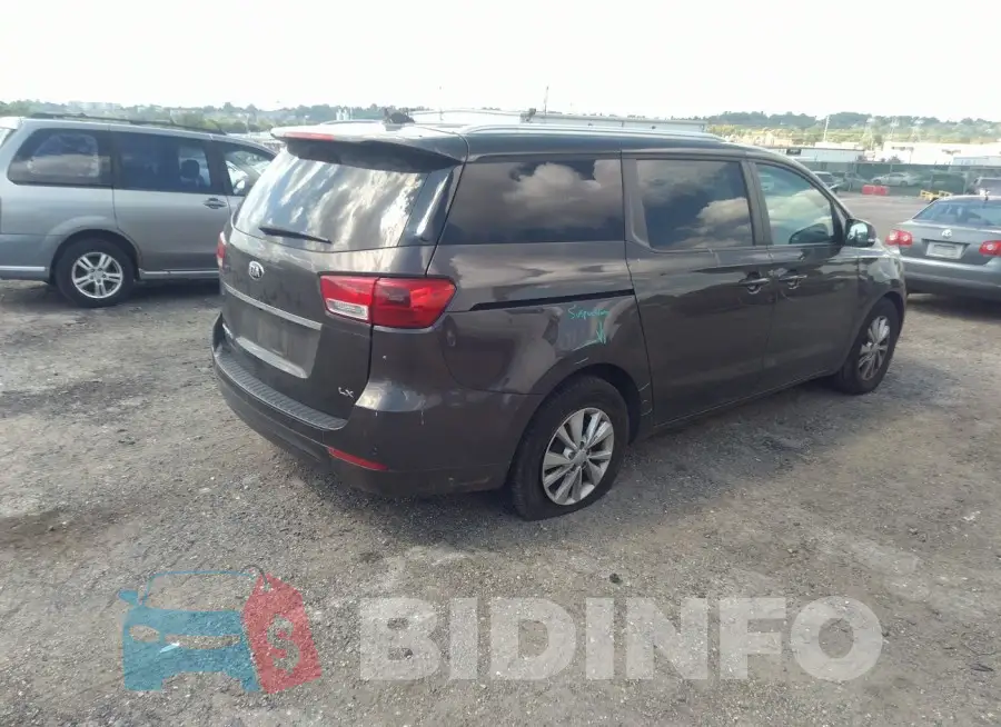 KNDMB5C1XG6190877 Photo# 4