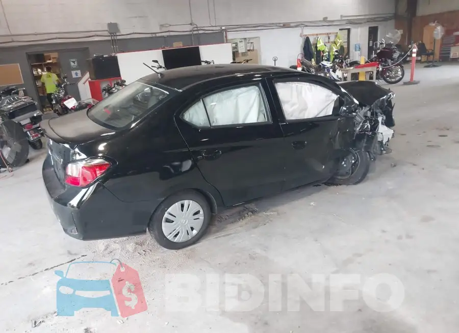 ML32FUFJ5RHF06975 Photo# 4