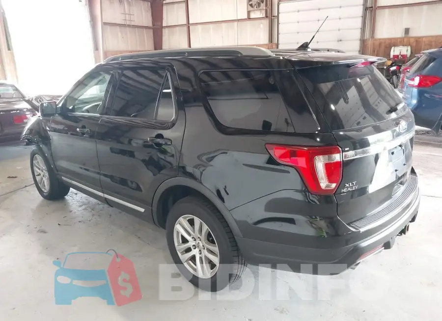1FM5K8D81JGC50978 Photo# 3