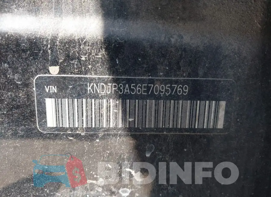 KNDJP3A56E7095769 Photo# 9