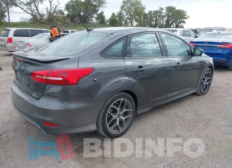 1FADP3F24FL300029 Photo# 4