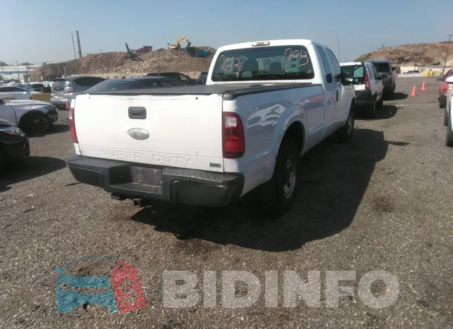 1FT7X2A61GEC87161 Photo# 4