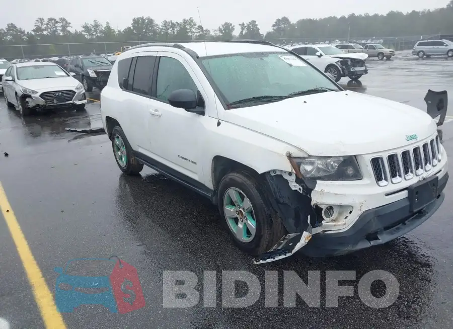 1C4NJCBA1FD397066 Photo# 1