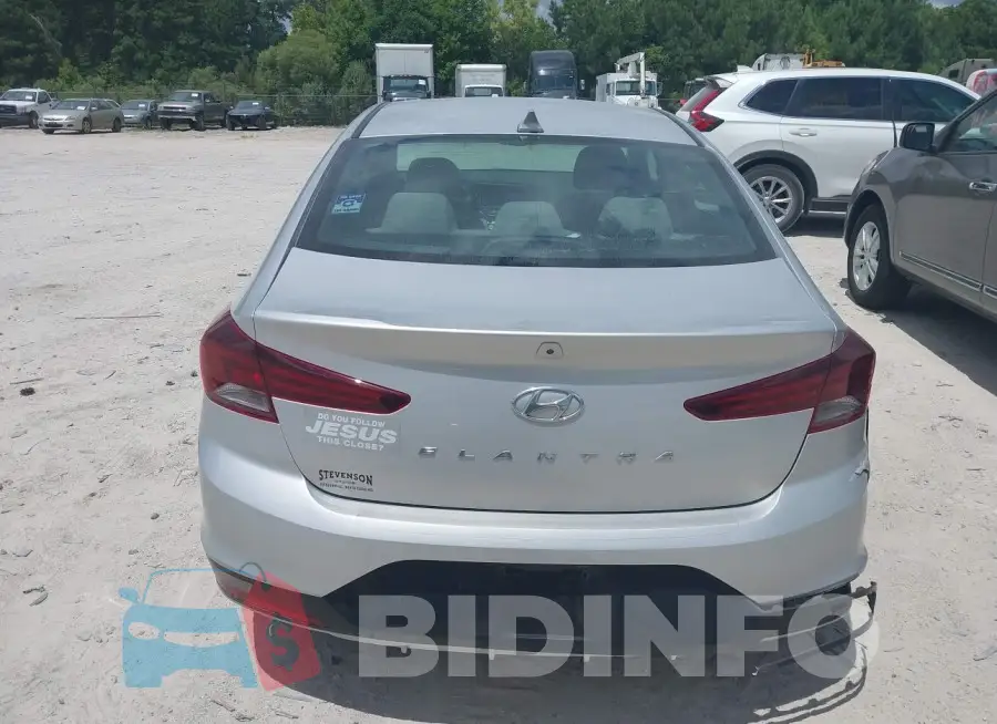 5NPD84LFXKH415818 Photo# 15