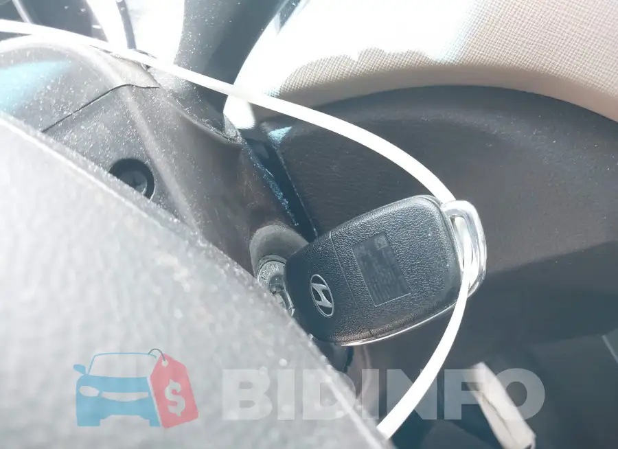 5XYZU3LB1HG398321 Photo# 11
