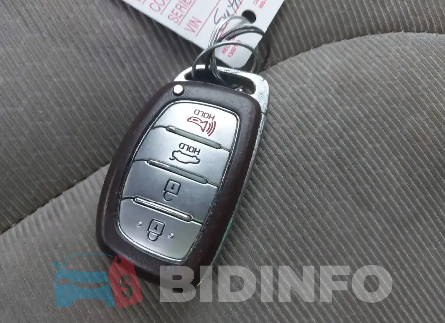 KMHD84LF6HU242521 Photo# 11