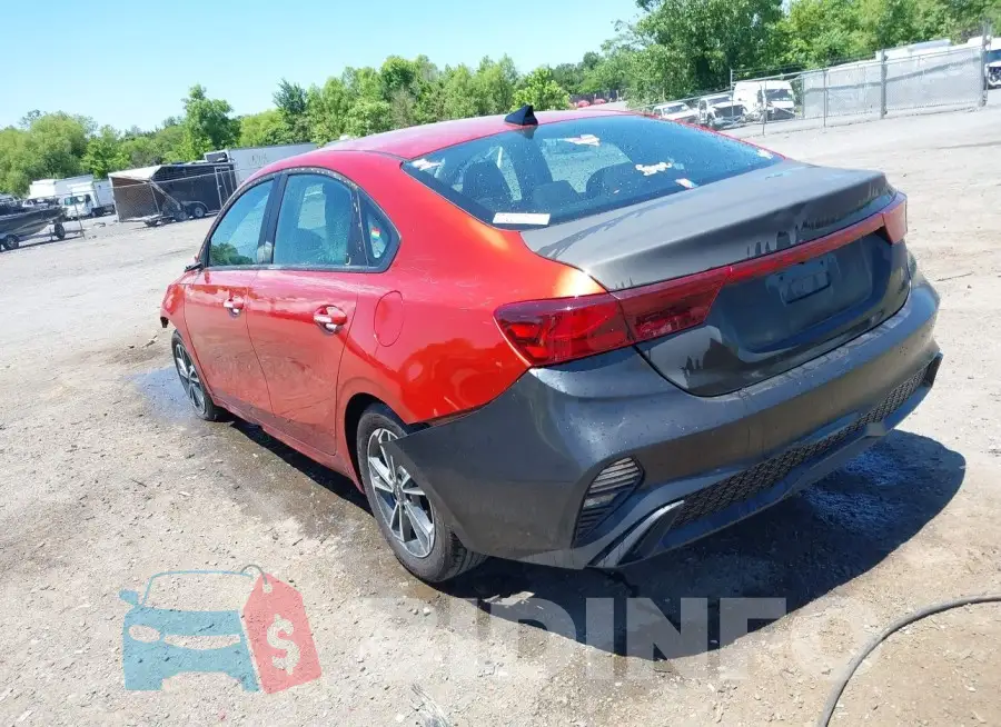3KPF24AD8PE623882 Photo# 3