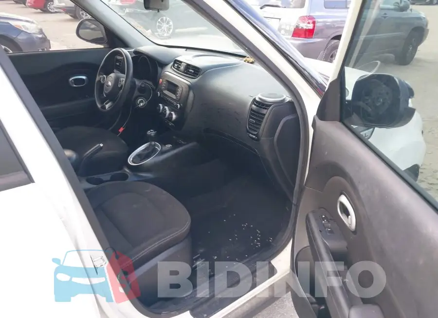 KNDJN2A22G7265814 Photo# 5