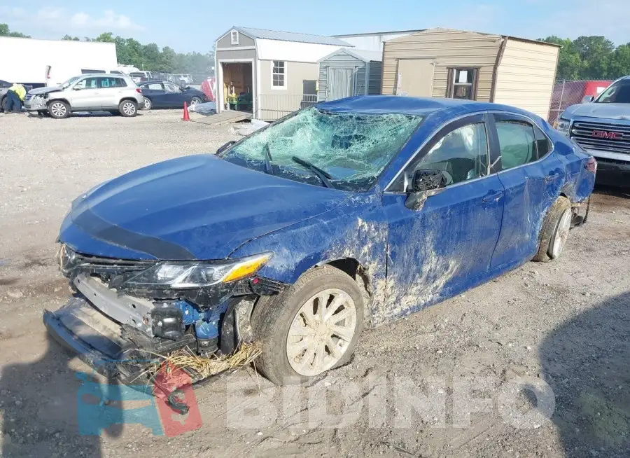 4T1C11AK2PU142364 Photo# 2