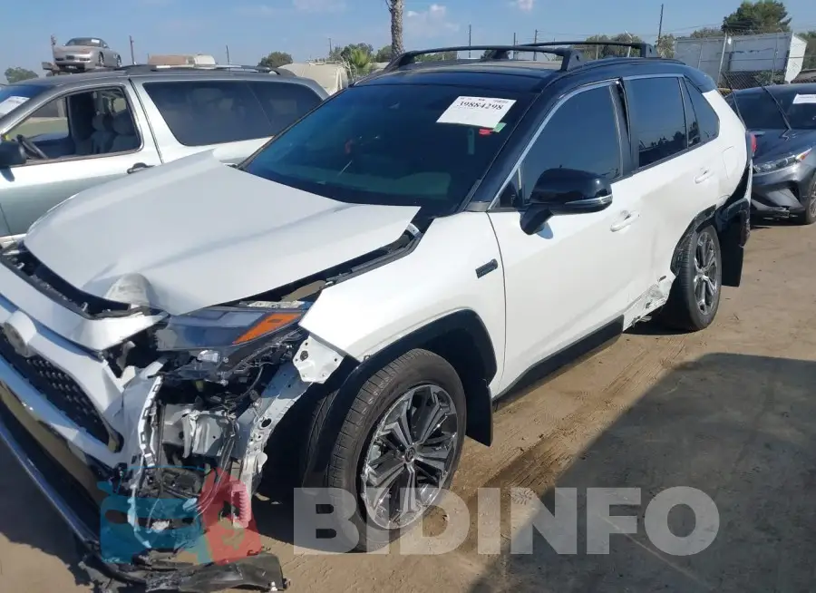 JTMEB3FV5PD111716 Photo# 6