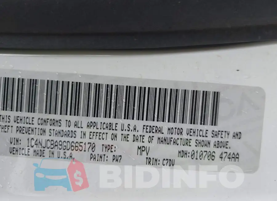 1C4NJCBA9GD665170 Photo# 9