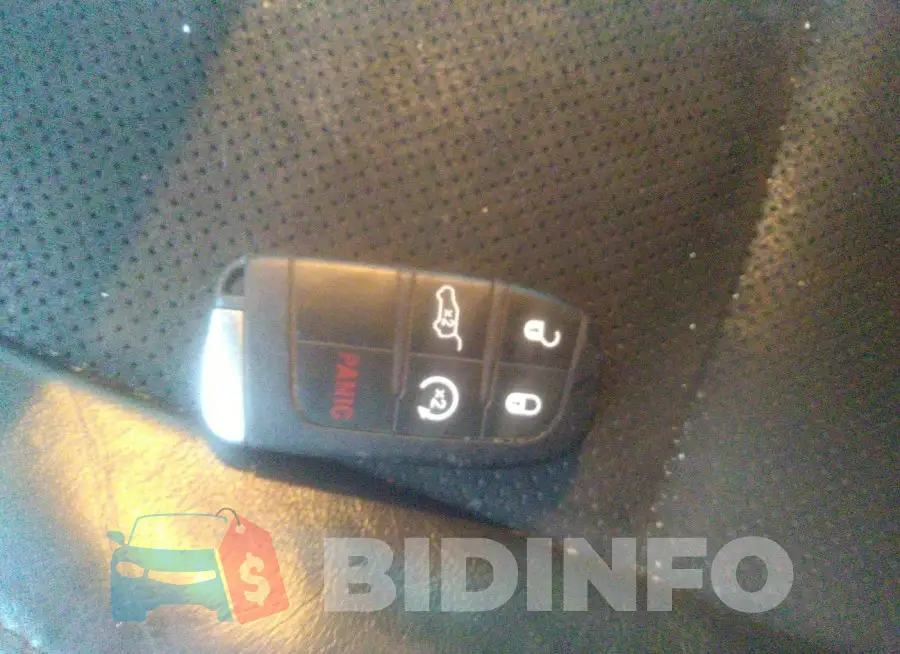 1C4SDJCTXKC745252 Photo# 11