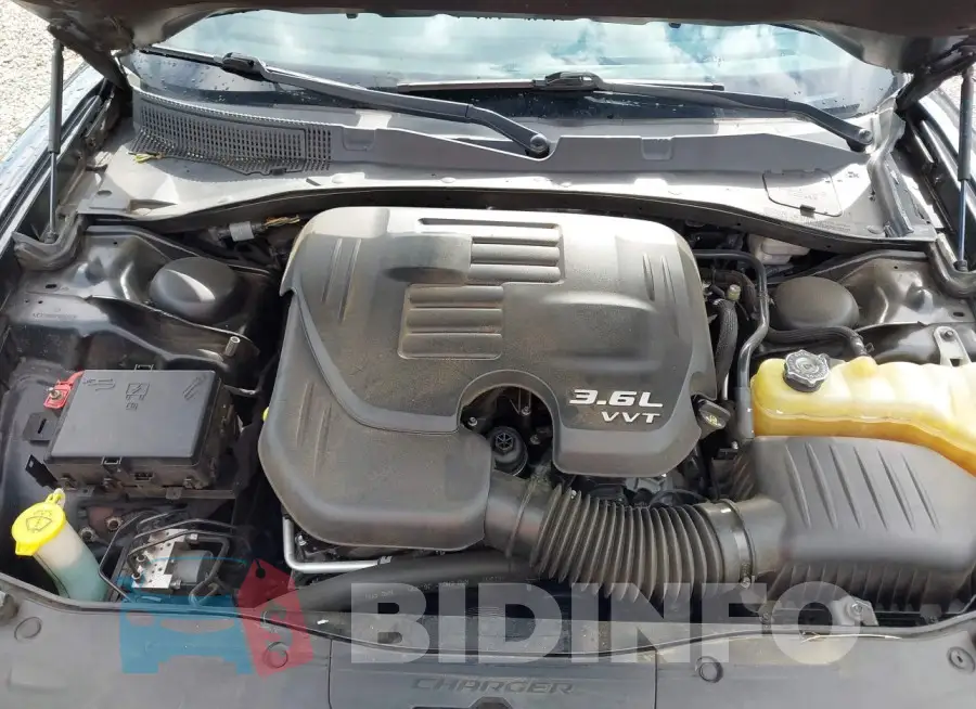 2C3CDXBG6FH881042 Photo# 10