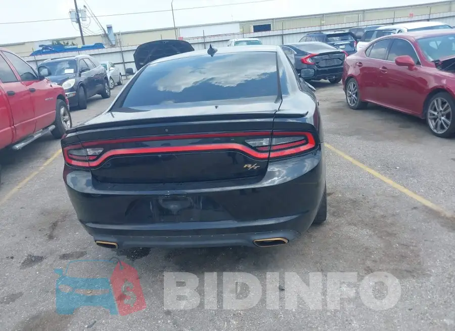 2C3CDXCT3FH880863 Photo# 16