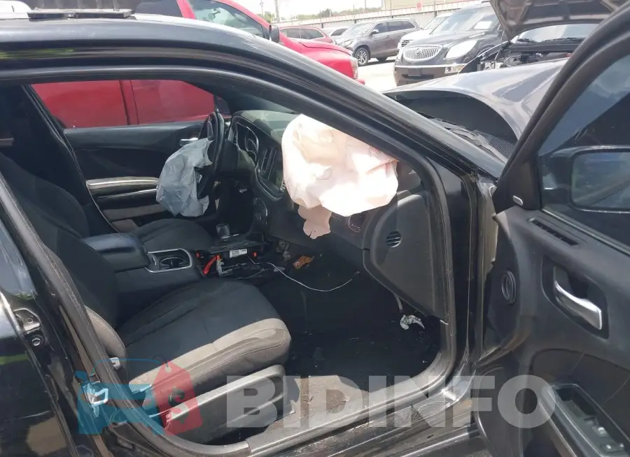 2C3CDXCT3FH880863 Photo# 5