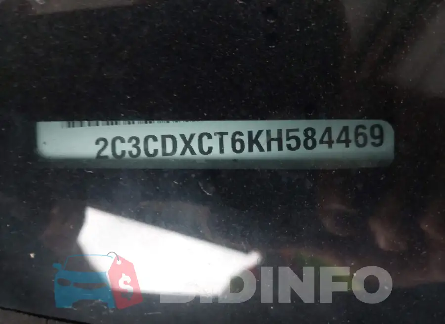 2C3CDXCT6KH584469 Photo# 9