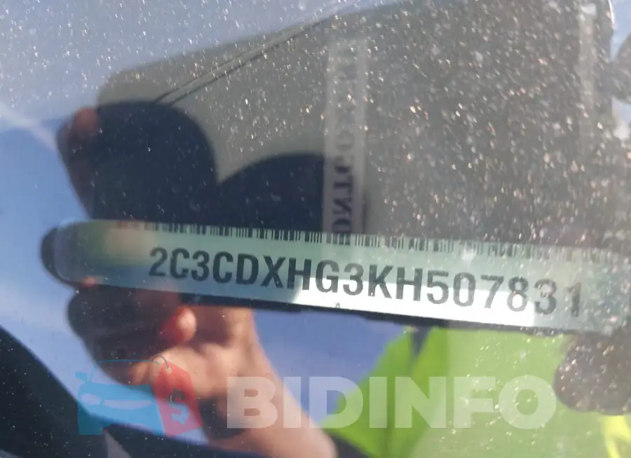 2C3CDXHG3KH507831 Photo# 9