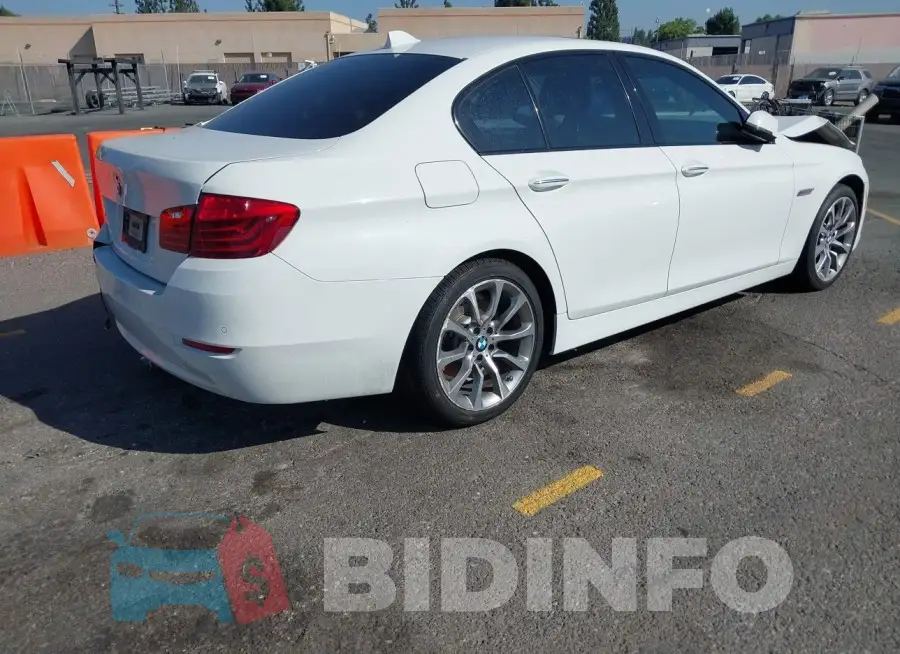 WBA5A5C55GD529337 Photo# 4