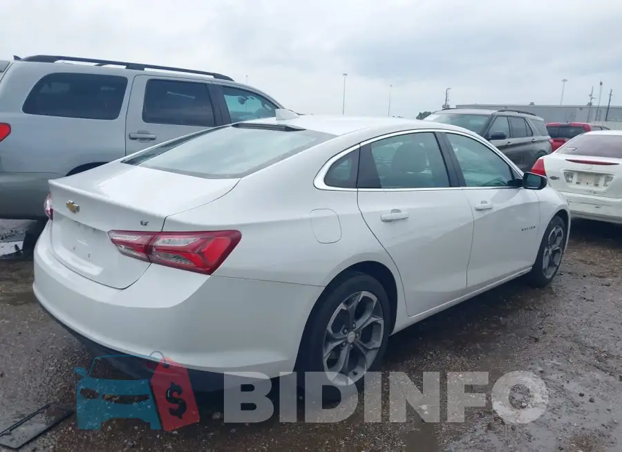 1G1ZD5ST2NF128186 Photo# 4