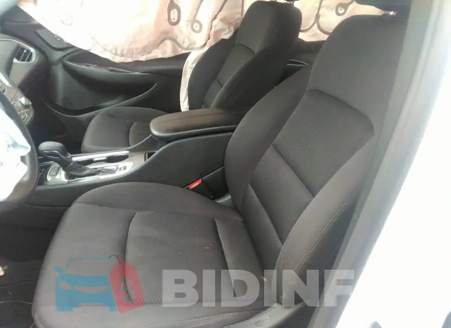 1G1ZD5ST4NF205401 Photo# 5