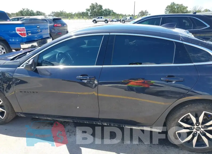 1G1ZG5ST2PF243798 Photo# 15