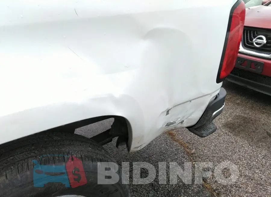 1GCHSAEA8F1152678 Photo# 6